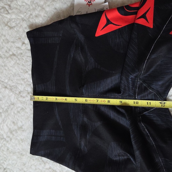 NWT NoMiNoU Desings Eagle Maple Leaf Legging Sz XS Black - Picture 11 of 12